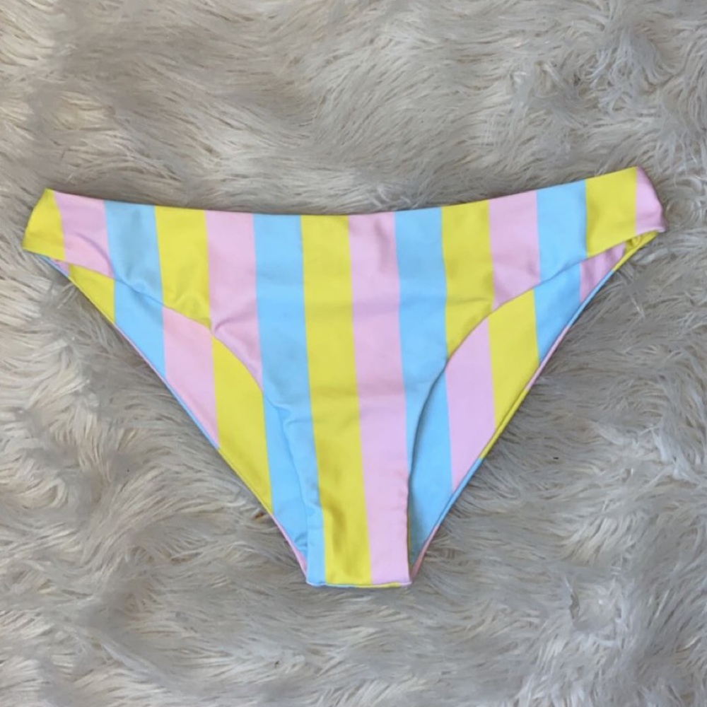 bikini bottoms